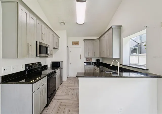 Photo 2 of Single family home for sale at 14532 Musket Fire Ln, Orlando, FL 32837 | MLS# O6422804 | Listing updated on 2026-09-20