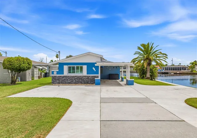 Homes for sale in New Port Richey, FL | 4320 Floramar Ter, New Port Richey, FL 34652 | MLS# TB8526465