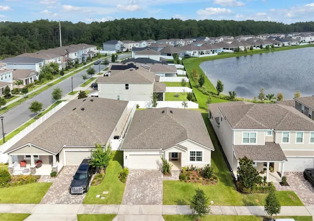 Photo 2 of Single family home for sale at 8560 Compass Point Ave, Orlando, FL 32832 | MLS# O6422821 | Listing updated on 2026-07-22