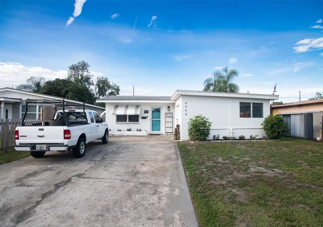 Photo 4 of Single family home for sale at 4240 69th Avenue N, Pinellas Park, FL 33781 | MLS# W7887399 | Listing updated on 2026-09-30
