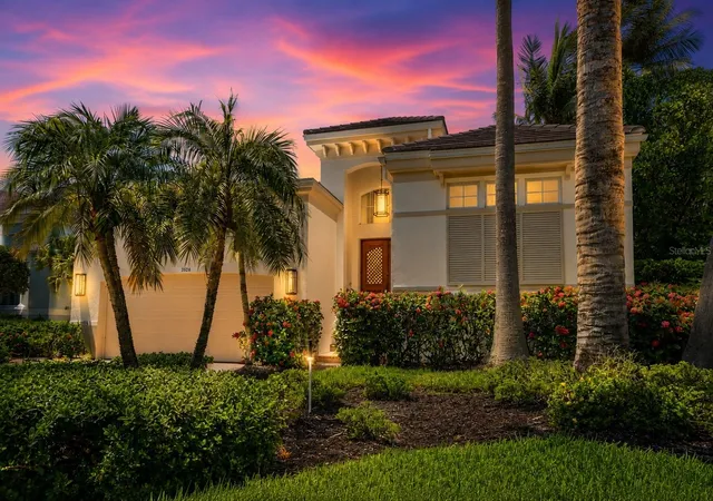 Homes for sale in Longboat Key, FL | 3526 Fair Oaks Lane, Longboat Key, FL 34228 | MLS# A4699212