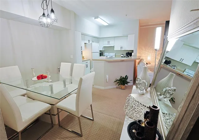 Photo 3 of Condo for sale at 4166 Central Sarasota Pkwy #512, Sarasota, FL 34238 | MLS# A4699213 | Listing updated on 2026-09-15