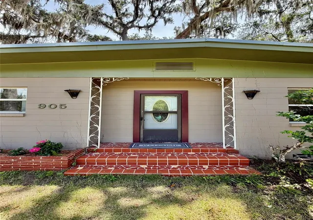 4th image of 905 Nw 36Th Ave, Gainesville, FL 32609 | MLS# GC541749