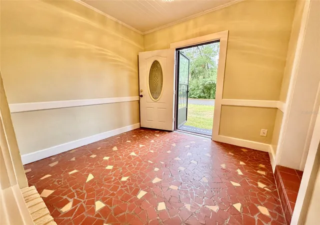5th image of 905 Nw 36Th Ave, Gainesville, FL 32609 | MLS# GC541749