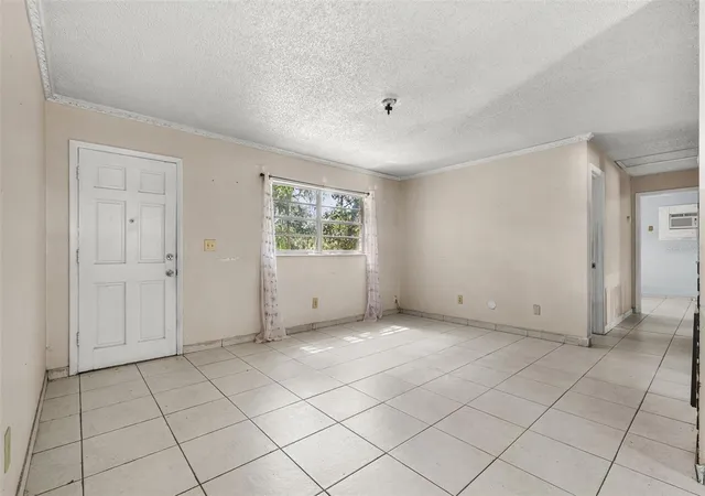 4th image of 3805 S Tampa Ave, Orlando, FL 32839 | MLS# OM728005