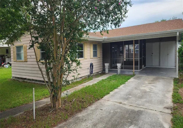 Photo 1 of Single family home for sale at 3576 Sw 147th Lane Rd, Ocala, FL 34473 | MLS# OM728006 | Listing updated on 2026-07-13