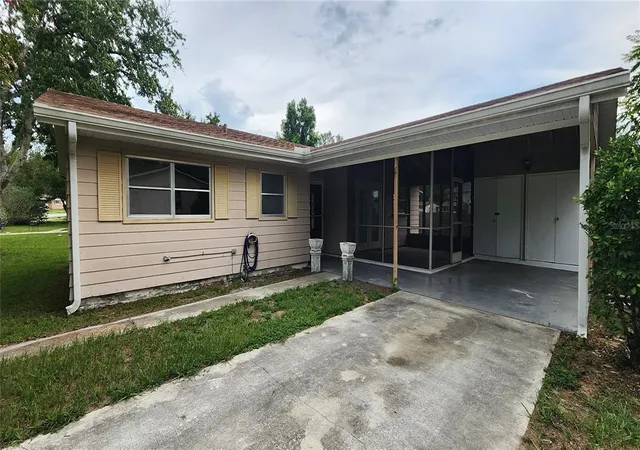 Photo 2 of Single family home for sale at 3576 Sw 147th Lane Rd, Ocala, FL 34473 | MLS# OM728006 | Listing updated on 2026-07-13