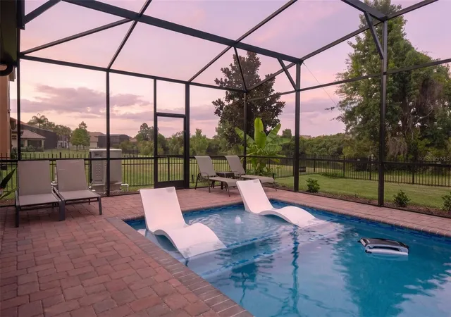 Homes for sale in Debary, FL | 143 Rosa Bella Vw, Debary, FL 32713 | MLS# V4950079