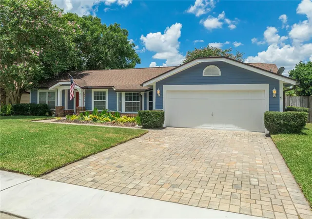 Photo 3 of Single family home for sale at 3726 Sarasota Ct, Orlando, FL 32812 | MLS# O6422857 | Listing updated on 2026-09-16