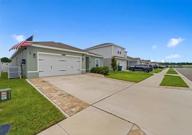 Photo 3 of Single family home for sale at 14338 Whitewater Way, Brooksville, FL 34604 | MLS# TB8526505 | Listing updated on 2026-09-04