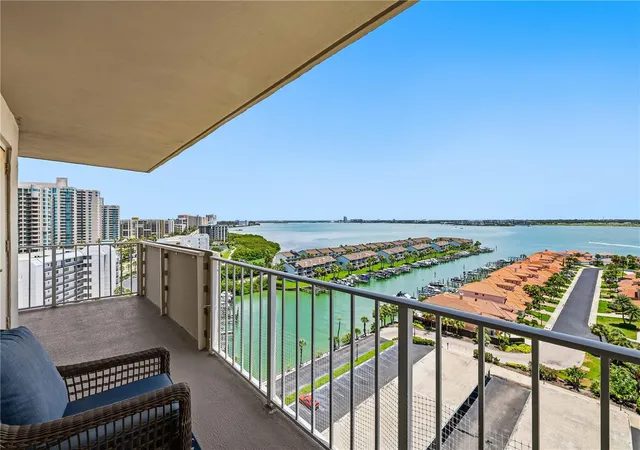 4th image of 1621 Gulf Blvd #1408, Clearwater Beach, FL 33767 | MLS# TB8526507
