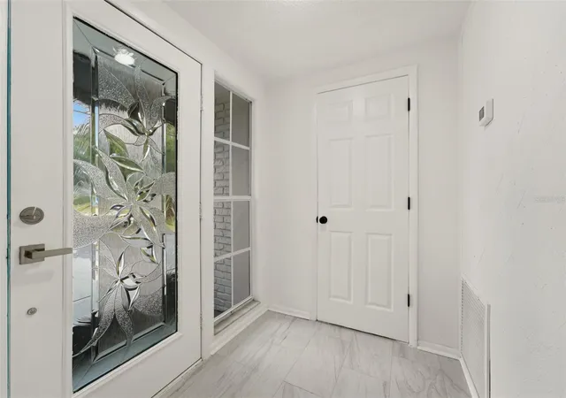 5th image of 4731 Atlantic Ave, Sarasota, FL 34233 | MLS# GC541755