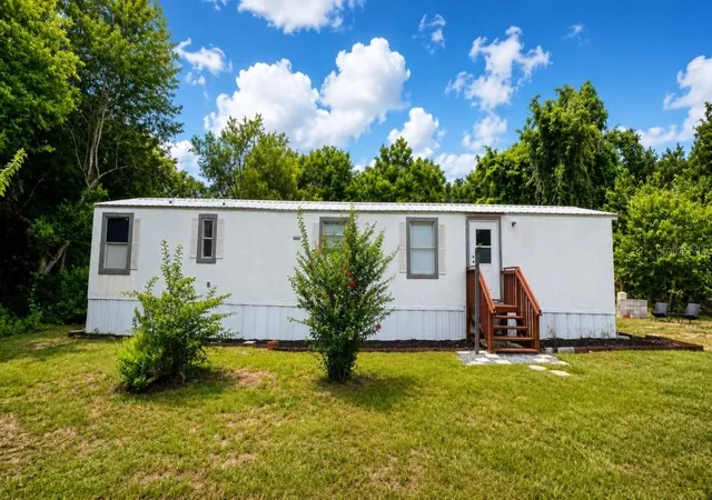 1st image of 24325 Sw 46th Ave, Newberry, FL 32669 | MLS# A4699226