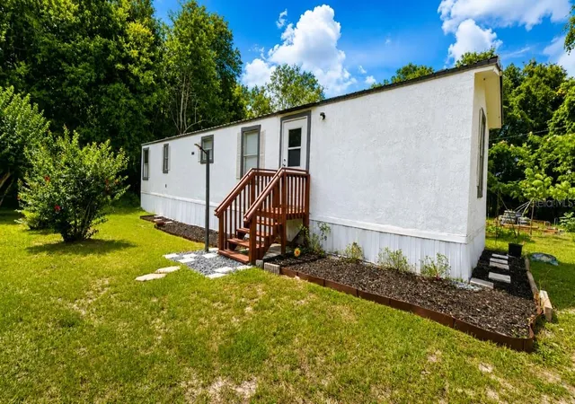 2nd image of 24325 Sw 46th Ave, Newberry, FL 32669 | MLS# A4699226