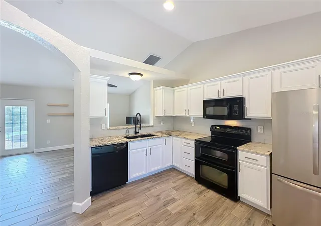 Homes for sale in Winter Springs, FL | 1193 Lake Lucerne Cir, Winter Springs, FL 32708 | MLS# O6422887