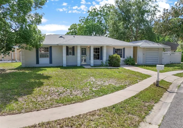 Homes for sale in Winter Springs, FL | 142 Bayberry Ct, Winter Springs, FL 32708 | MLS# O6422888