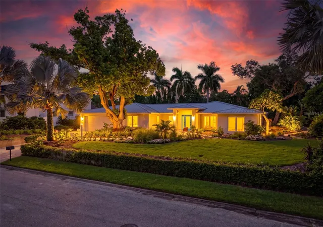 Single family home for sale at 2631 Puritan Ter, SARASOTA, FL 34239 | MLS# A4699231