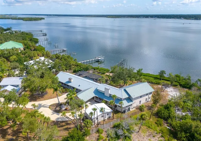 Homes for sale in Englewood, FL | 6275 Manasota Key Rd, Englewood, FL 34223 | MLS# D6148001
