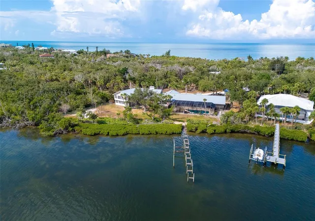 Photo 3 of Single family home for sale at 6275 Manasota Key Rd, Englewood, FL 34223 | MLS# D6148001 | Listing updated on 2026-07-14