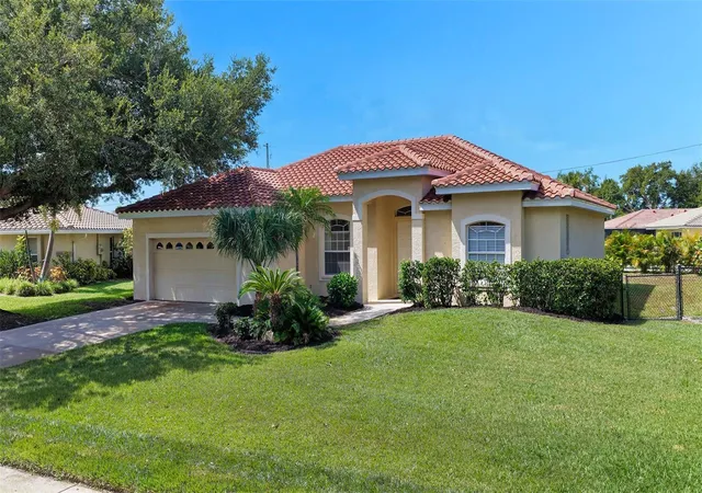 Homes for sale in Nokomis, FL | 439 E Rossetti Dr, Nokomis, FL 34275 | MLS# A4699234