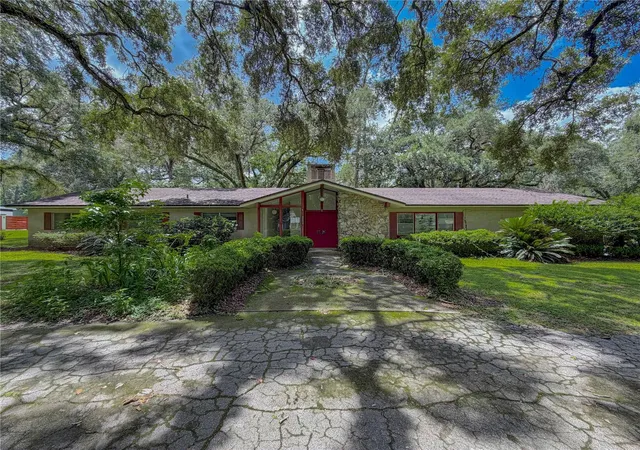 Photo 2 of Sale Pending at 11131 Nw 11th Avenue, Gainesville, FL 32606 | MLS# GC541759 | Listing updated on 2026-09-08