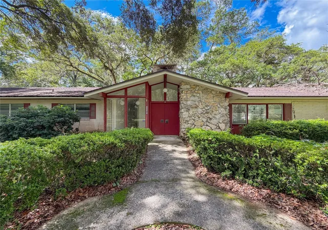 3rd image of 11131 Nw 11Th Ave, Gainesville, FL 32606 | MLS# GC541759