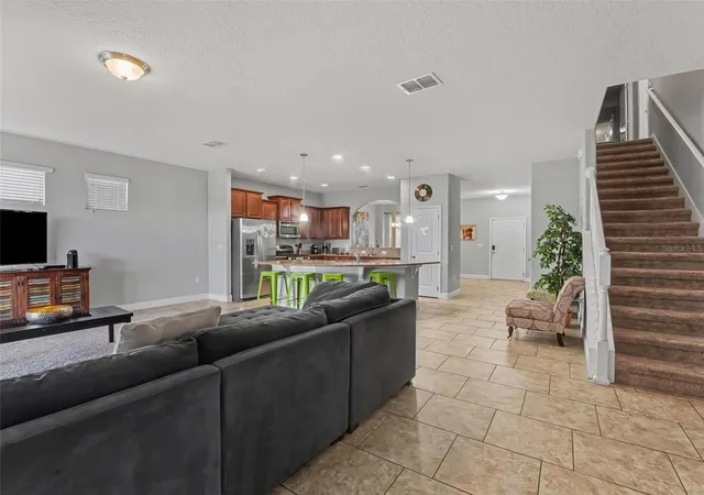 4th image of 4127 Oak Tree Dr, Davenport, FL 33837 | MLS# TB8526534