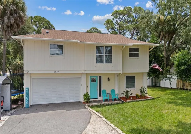 1st image of 1410 Riverside Dr, Tarpon Springs, FL 34689 | MLS# W7887403
