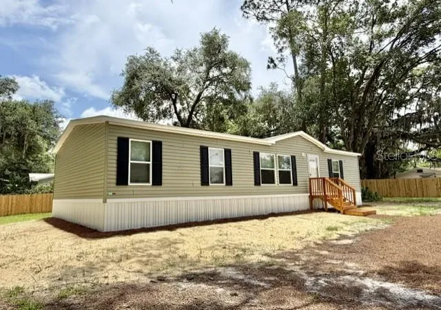 Homes for sale in Chiefland, FL | 713 Ne 3rd St, Chiefland, FL 32626 | MLS# GC541764