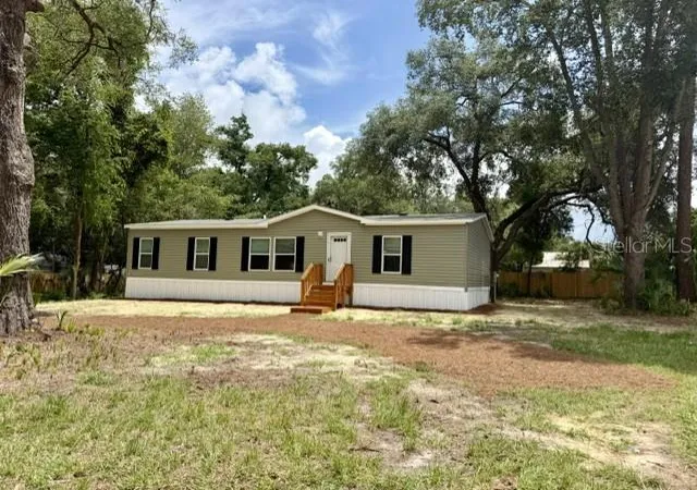 Homes for sale in Chiefland, FL | 713 Ne 3Rd St, Chiefland, FL 32626 | MLS# GC541764