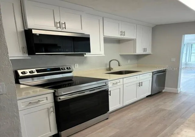 4th image of 28 Azalea Dr, Ormond Beach, FL 32176 | MLS# FC319782