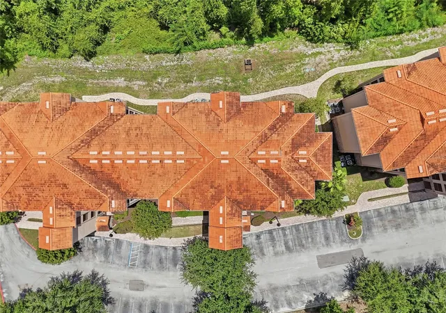 2nd image of 8020 Tuscany Wy, DAVENPORT, FL 33896