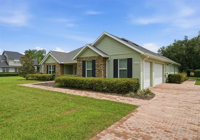 3rd image of 4526 Claire Rose Ct, Mount Dora, FL 32757 | MLS# G5114739