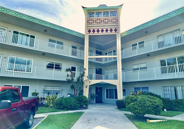 Photo 1 of Condo for sale at 2070 World Pkwy Blvd #36, Clearwater, FL 33763 | MLS# TB8526553 | Listing updated on 2026-09-23