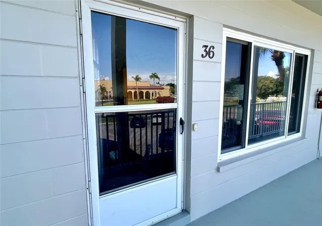 Photo 3 of Condo for sale at 2070 World Pkwy Blvd #36, Clearwater, FL 33763 | MLS# TB8526553 | Listing updated on 2026-09-23