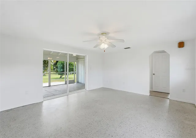 Photo 4 of Single family home for sale at 700 Dolphin Pkwy, Punta Gorda, FL 33950 | MLS# C7528133 | Listing updated on 2026-08-14