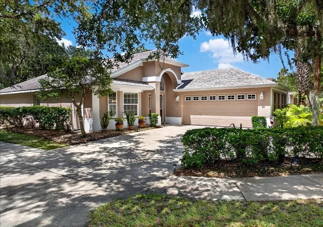 Photo 2 of Single family home for sale at 1 Gleneagles Pl, Palm Coast, FL 32137 | MLS# FC319785 | Listing updated on 2026-10-23