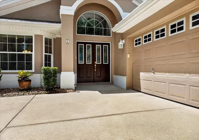 Photo 3 of Single family home for sale at 1 Gleneagles Pl, Palm Coast, FL 32137 | MLS# FC319785 | Listing updated on 2026-10-23