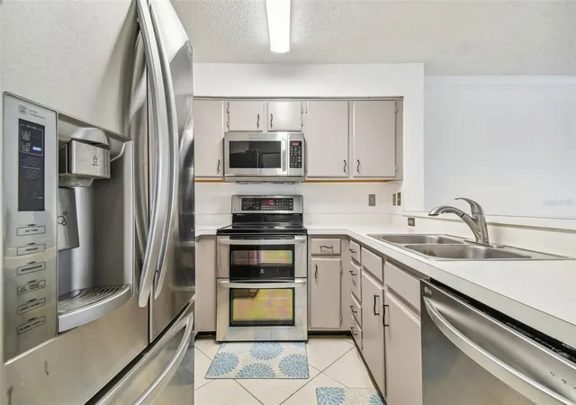 Homes for sale in Clearwater, FL | 2400 Feather Sound Dr #1426, Clearwater, FL 33762 | MLS# TB8526564