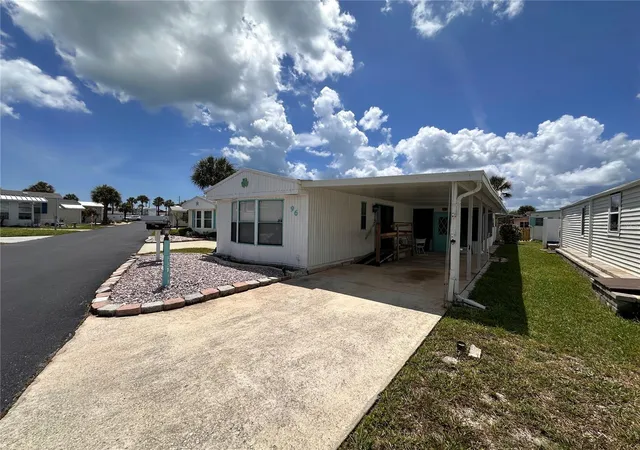 3rd image of 96 Merrimac Dr, Flagler Beach, FL 32136 | MLS# FC319787