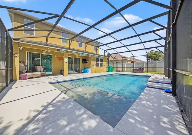 2nd image of 1374 Merion Dr, Mount Dora, FL 32757 | MLS# O6422934