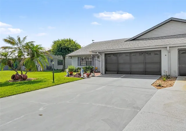 4th image of 1717 W Orangewood Ln #4, Avon Park, FL 33825 | MLS# TB8526581