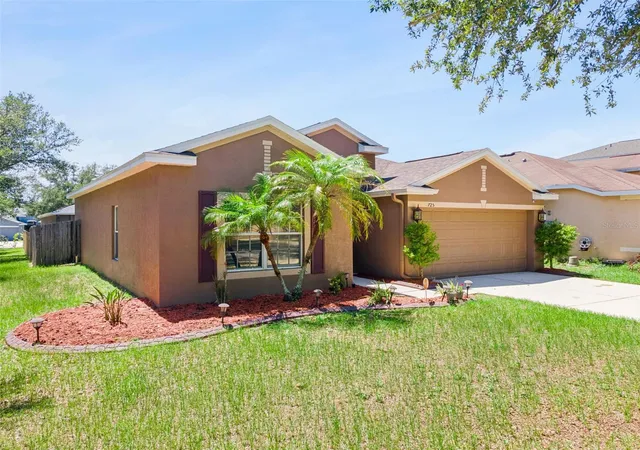 2nd image of 725 Star Pointe Dr, Seffner, FL 33584 | MLS# TB8526585