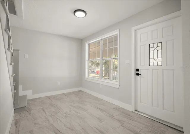 3rd image of 309 Bath St, Tarpon Springs, FL 34689 | MLS# TB8526597
