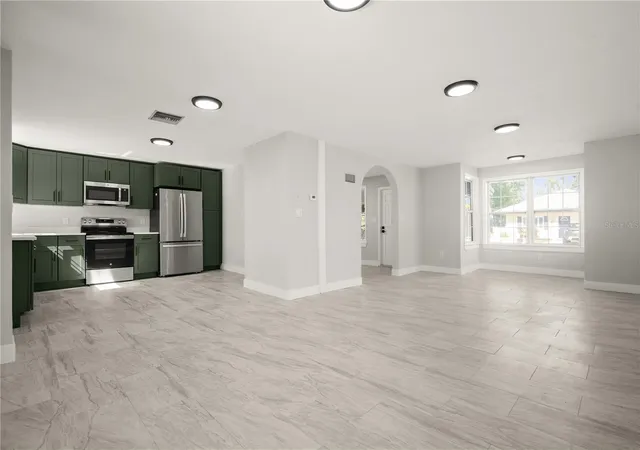 5th image of 309 Bath St, Tarpon Springs, FL 34689 | MLS# TB8526597