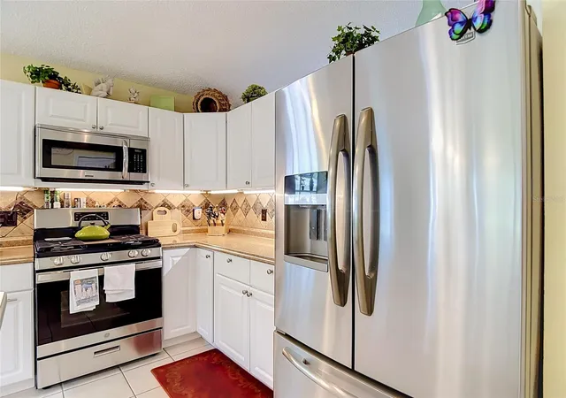 Photo 3 of Single family home for sale at 7828 Craighurst Loop, New Port Richey, FL 34655 | MLS# TB8526609 | Listing updated on 2026-08-26