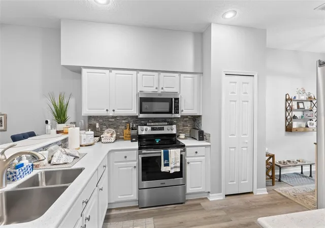 Photo 3 of House for sale at 146 Clb Villas Ln, Kissimmee, FL 34744 | MLS# O6422961 | Listing updated on 2026-08-07