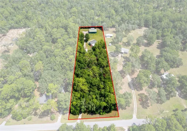 2nd image of 18303 Sw 27th St, Dunnellon, FL 34432 | MLS# W7887413