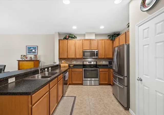 3rd image of 2239 Barracuda Ct, Holiday, FL 34691 | MLS# TB8526624