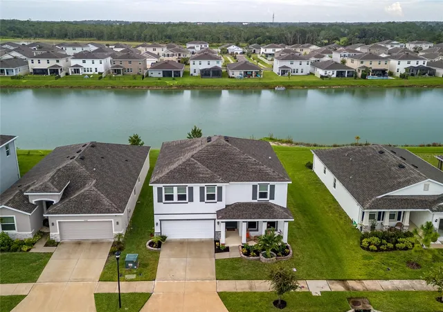 Photo 4 of Single family home for sale at 33634 Garden Sage Isle, Wesley Chapel, FL 33545 | MLS# TB8526625 | Listing updated on 2026-08-20